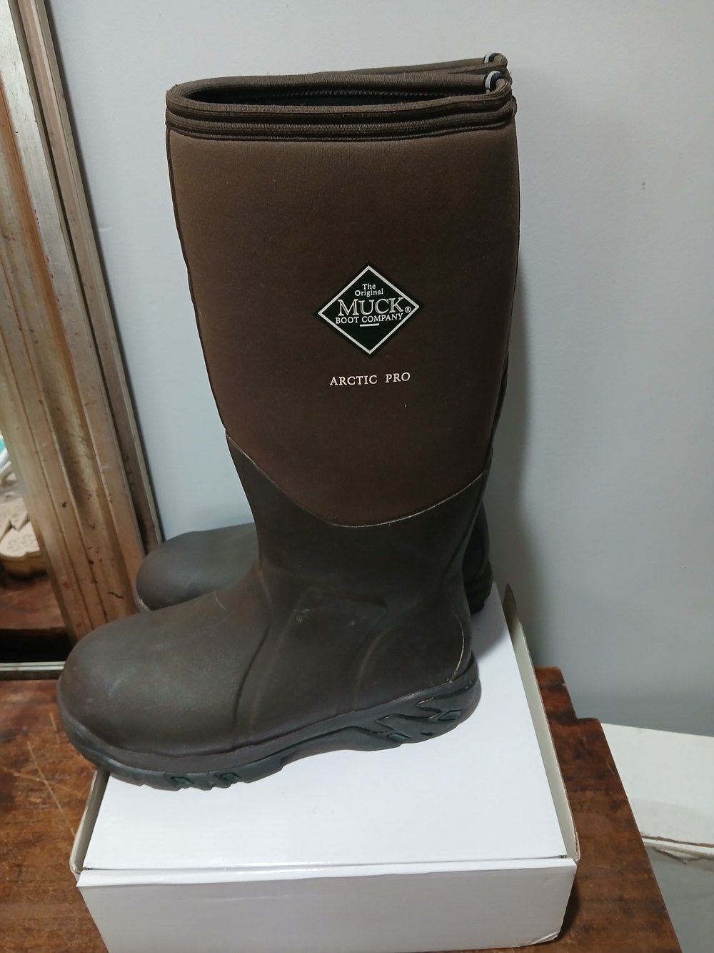 Muck Boot Company Arctic Pro Men's Brown Insulated Boots